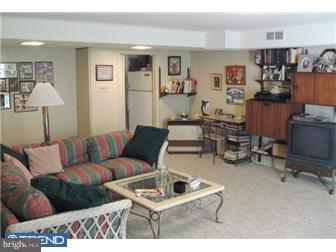 9108 Springview Road Philadelphia, PA 19115 - Photo 7 of 12 Basement - Finished