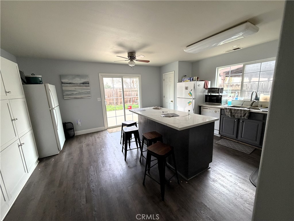 3758 Larkspur Avenue Merced, CA 95348 - Photo 7 of 39