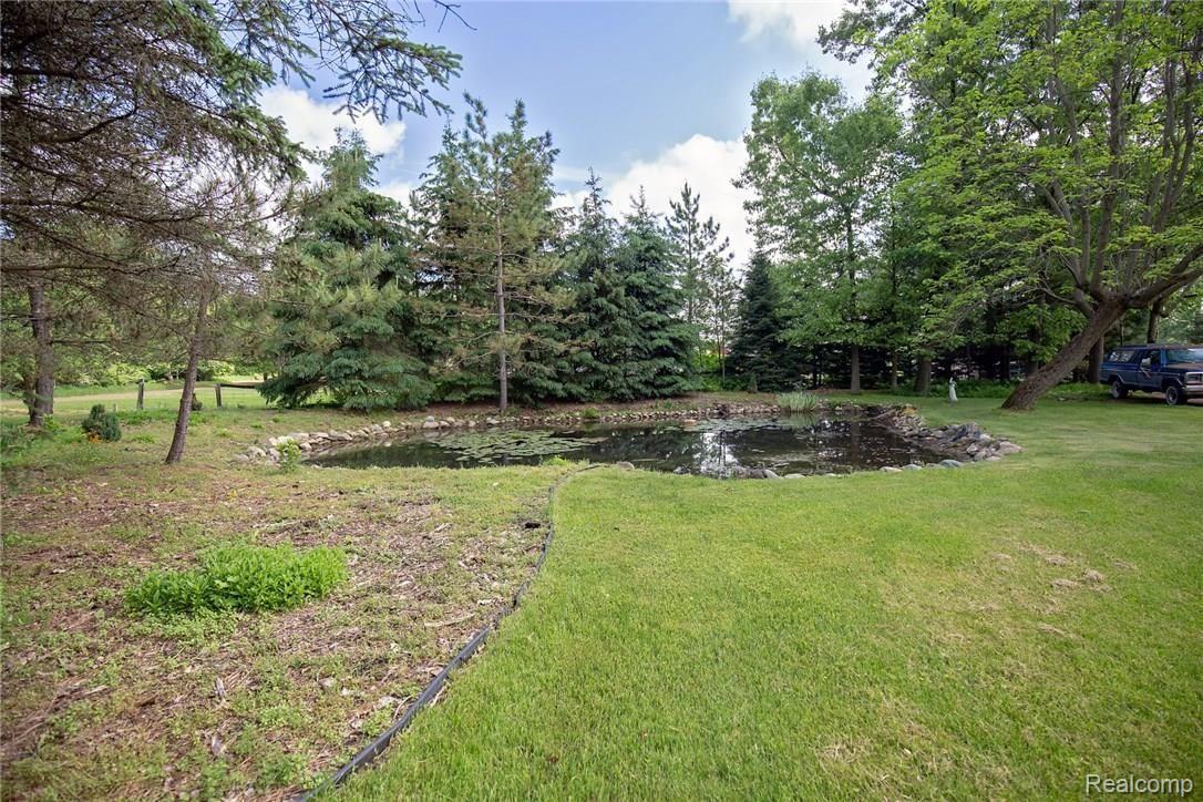 4611 Blood Road Metamora, MI 48455 - Photo 6 of 24 Metamora-6.jpg