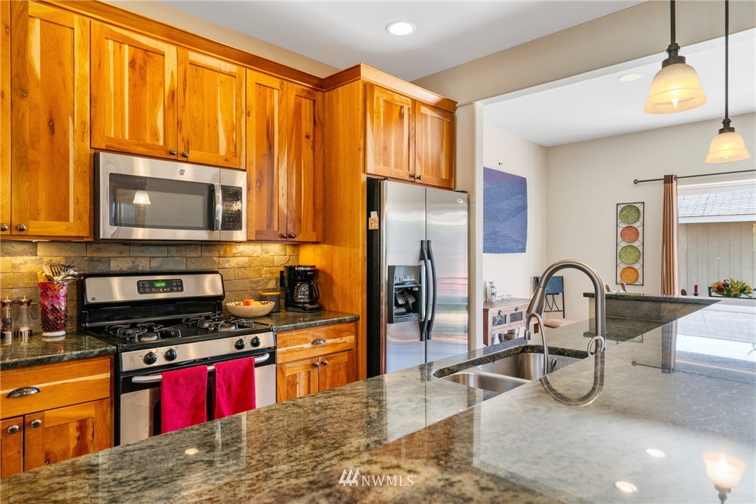 304 Riverside Drive Cashmere, WA 98815 - Photo 8 of 32 Gallery Image 8