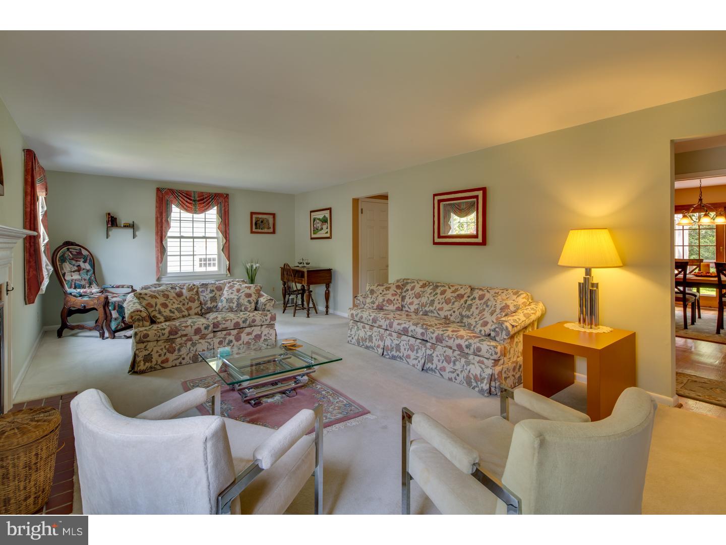 114 Warfield Road Cherry Hill, NJ 08034 - Photo 4 of 24