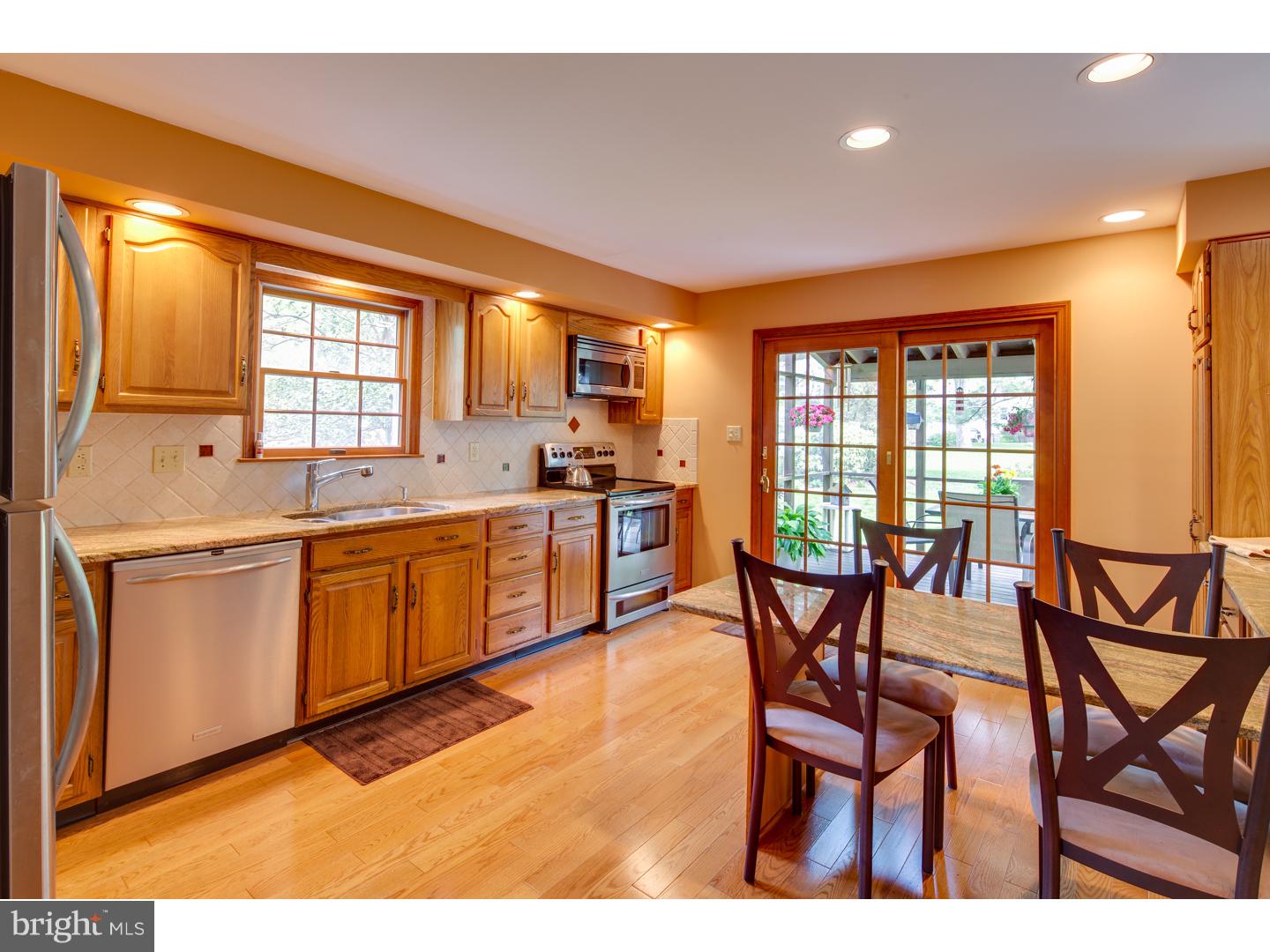 114 Warfield Road Cherry Hill, NJ 08034 - Photo 8 of 24