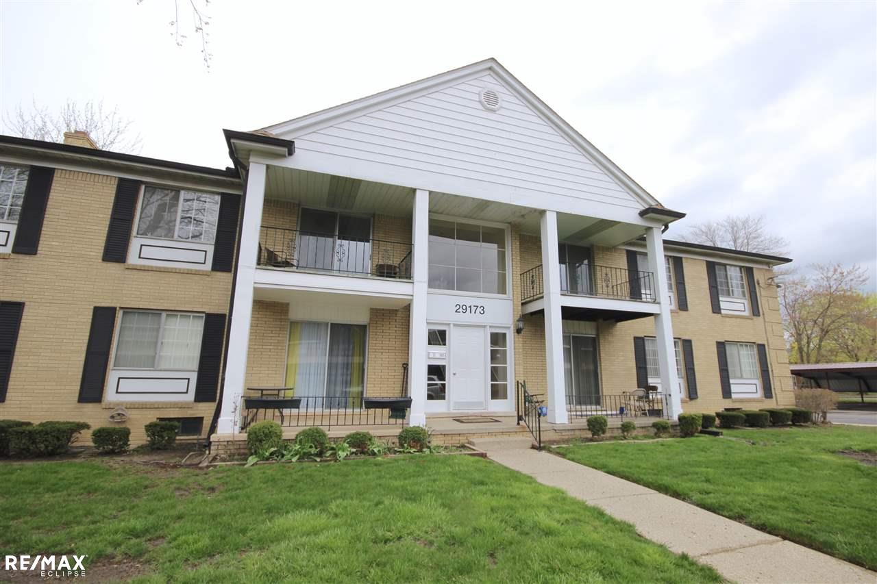 29173 Hayes Road, Unit B21 Warren, MI 48088 - Photo 22 of 23