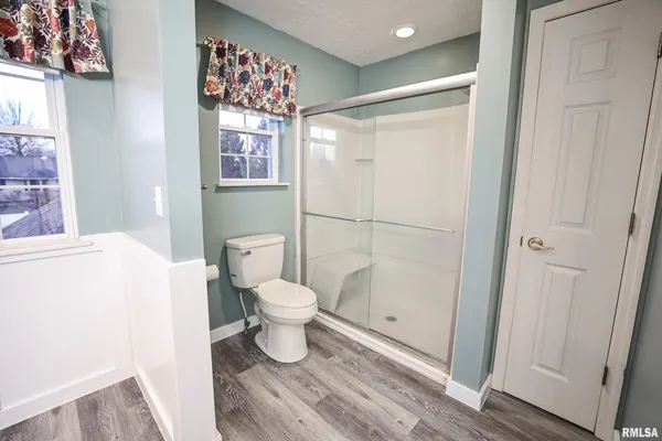 $345,000 | 5 Pheasant Lane, Pittsfield, IL 62363