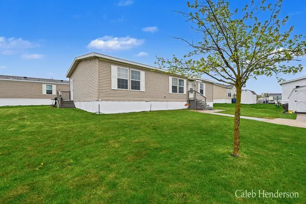 $95,000 | 1131 Glasgow Avenue, Wayland, MI 49348