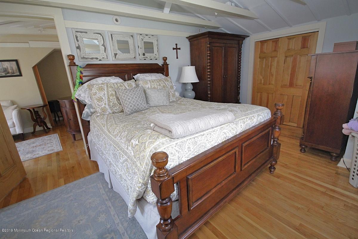 47 Weaverville Road Freehold, NJ 07728 - Photo 23 of 34 image 23