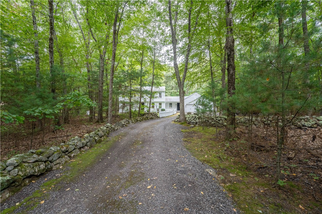 165 Stone Dam Road Glocester, RI 02857 - Photo 4 of 21 Gallery Image 4
