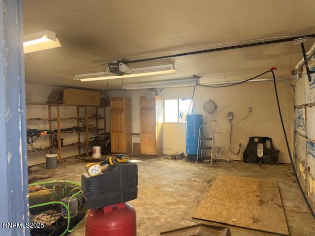 1600 Kyle Hot Springs Road Imlay, NV 89418 - Photo 8 of 45 a living room with furniture