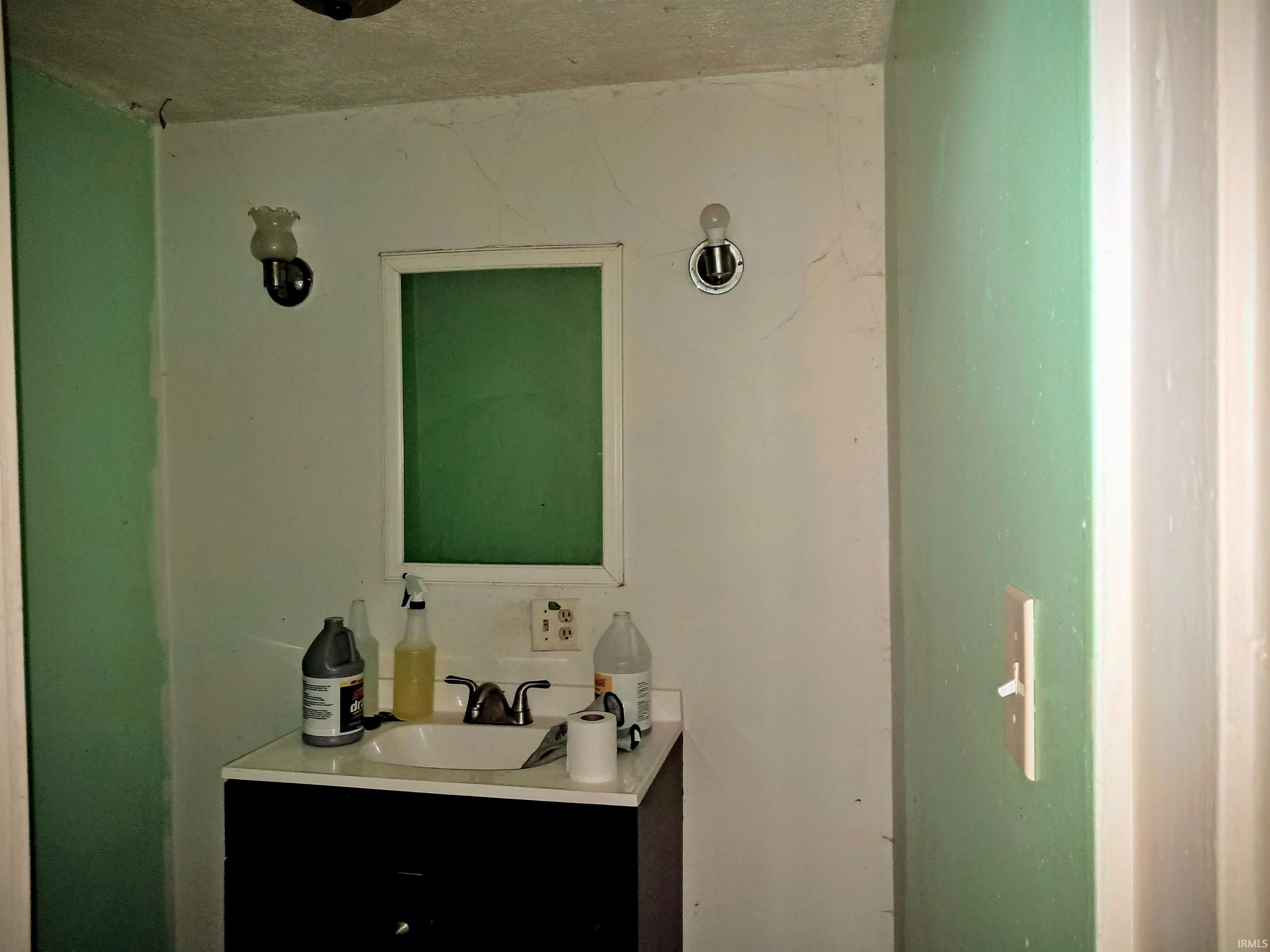 110 West 6th Street Peru, IN 46970 - Photo 30 of 35