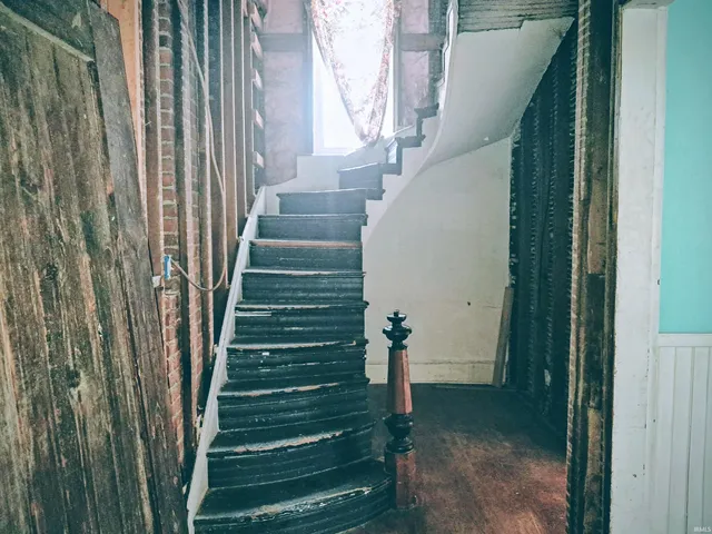 $95,000 | 110 West 6th Street, Peru, IN 46970