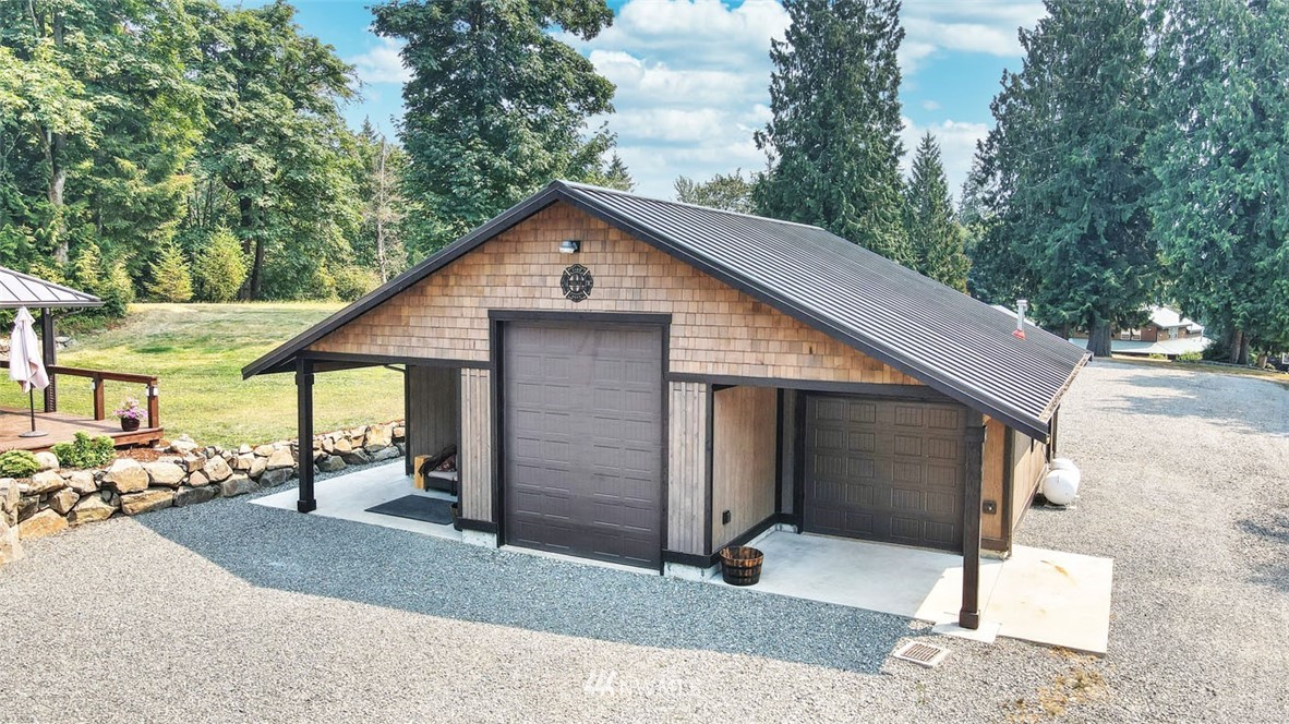 21505 Southeast 204th Street Renton, WA 98058 - Photo 2 of 40 Gallery Image 2