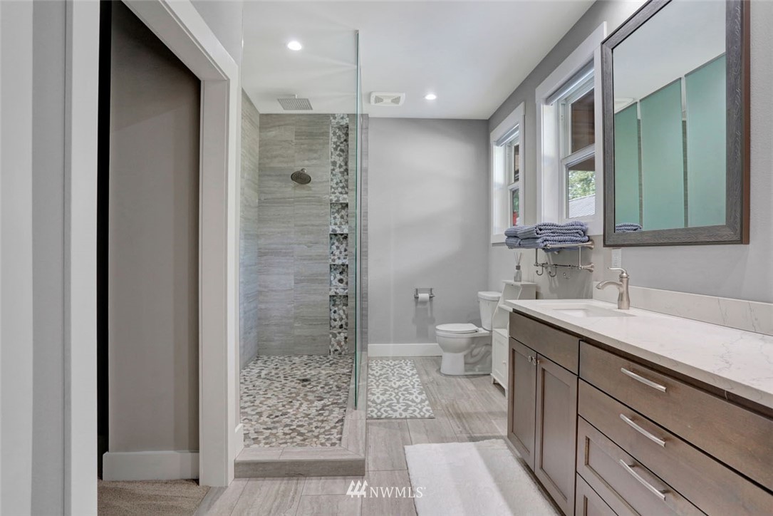 21505 Southeast 204th Street Renton, WA 98058 - Photo 20 of 40 Gallery Image 20