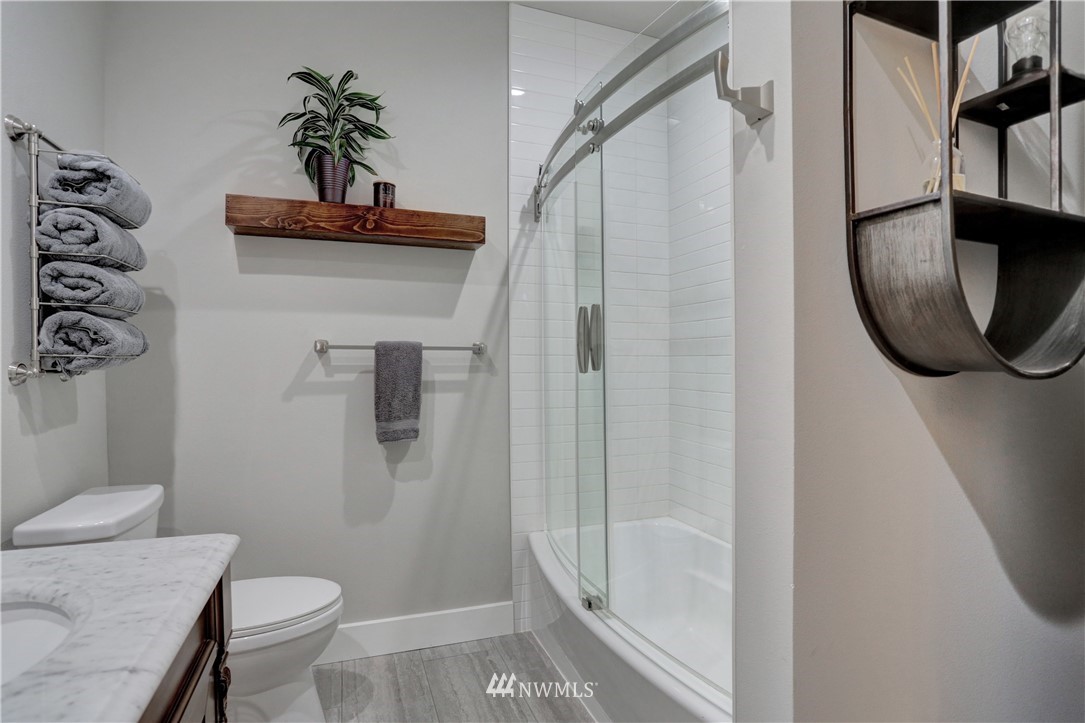 21505 Southeast 204th Street Renton, WA 98058 - Photo 25 of 40 Gallery Image 25