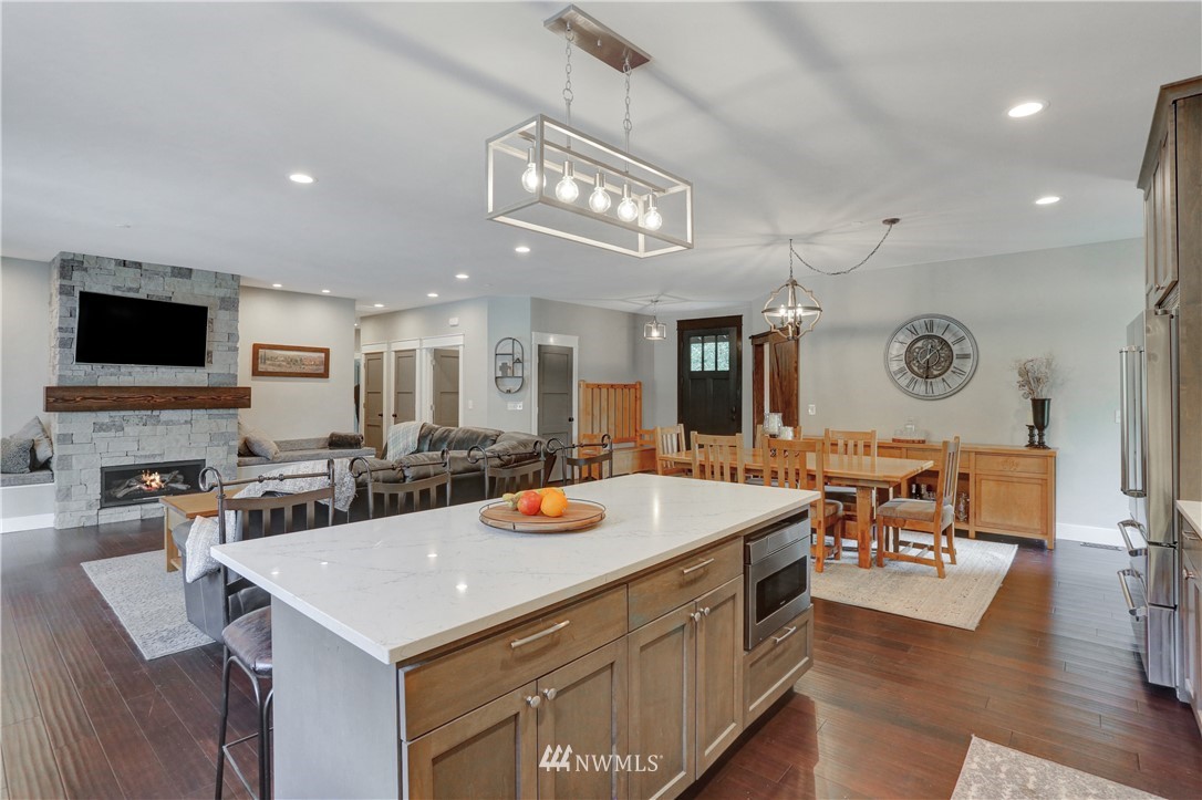 21505 Southeast 204th Street Renton, WA 98058 - Photo 10 of 40 Gallery Image 10
