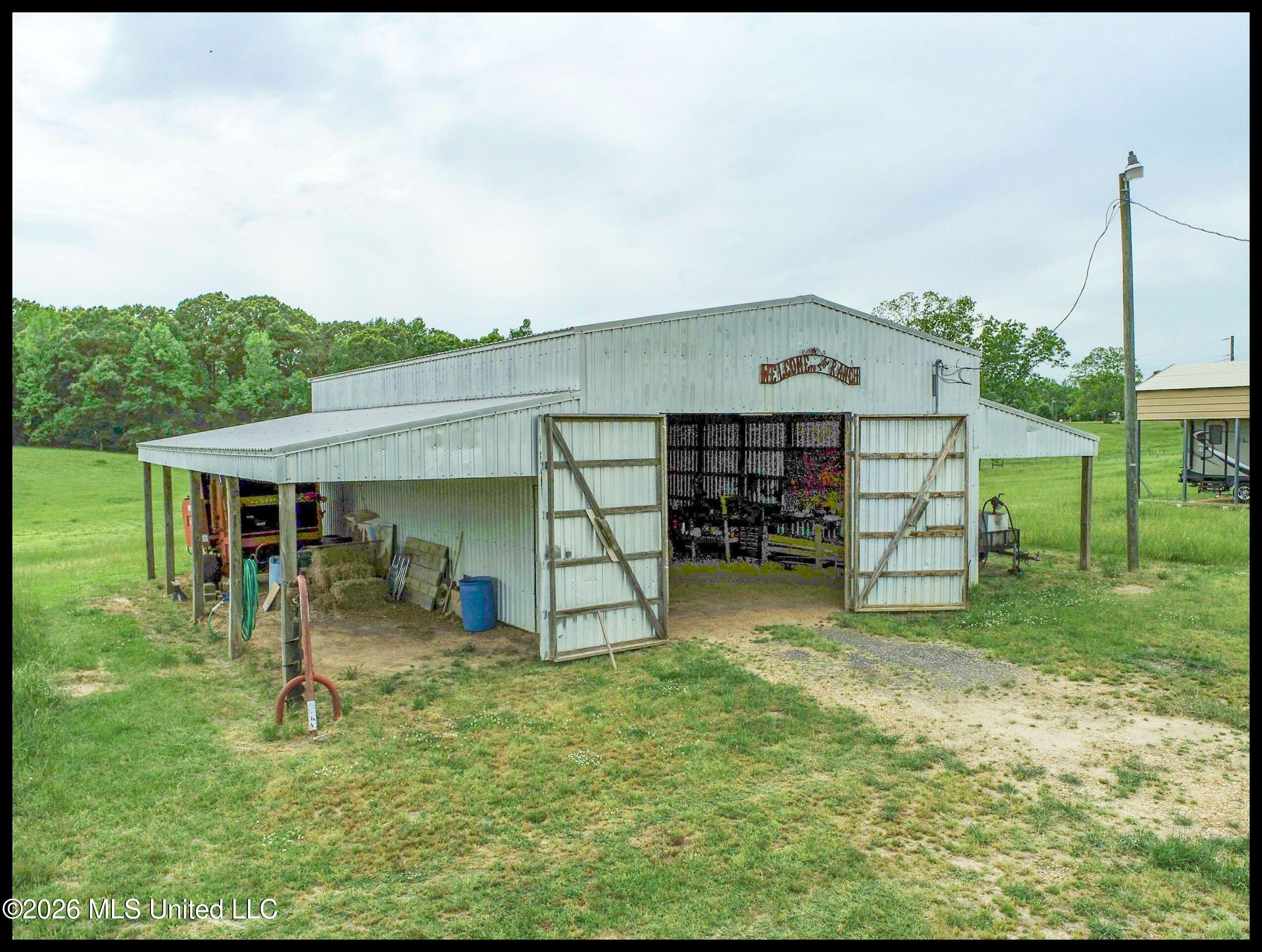 116 Hawkins Road Courtland, MS 38620 - Photo 11 of 200 2tamtgm2f