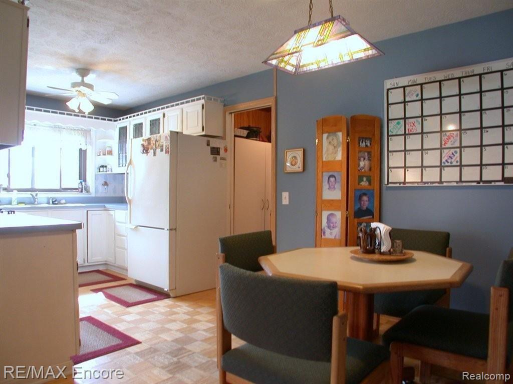 6400 Pine Knob Road Clarkston, MI 48348 - Photo 3 of 25 Kitchen