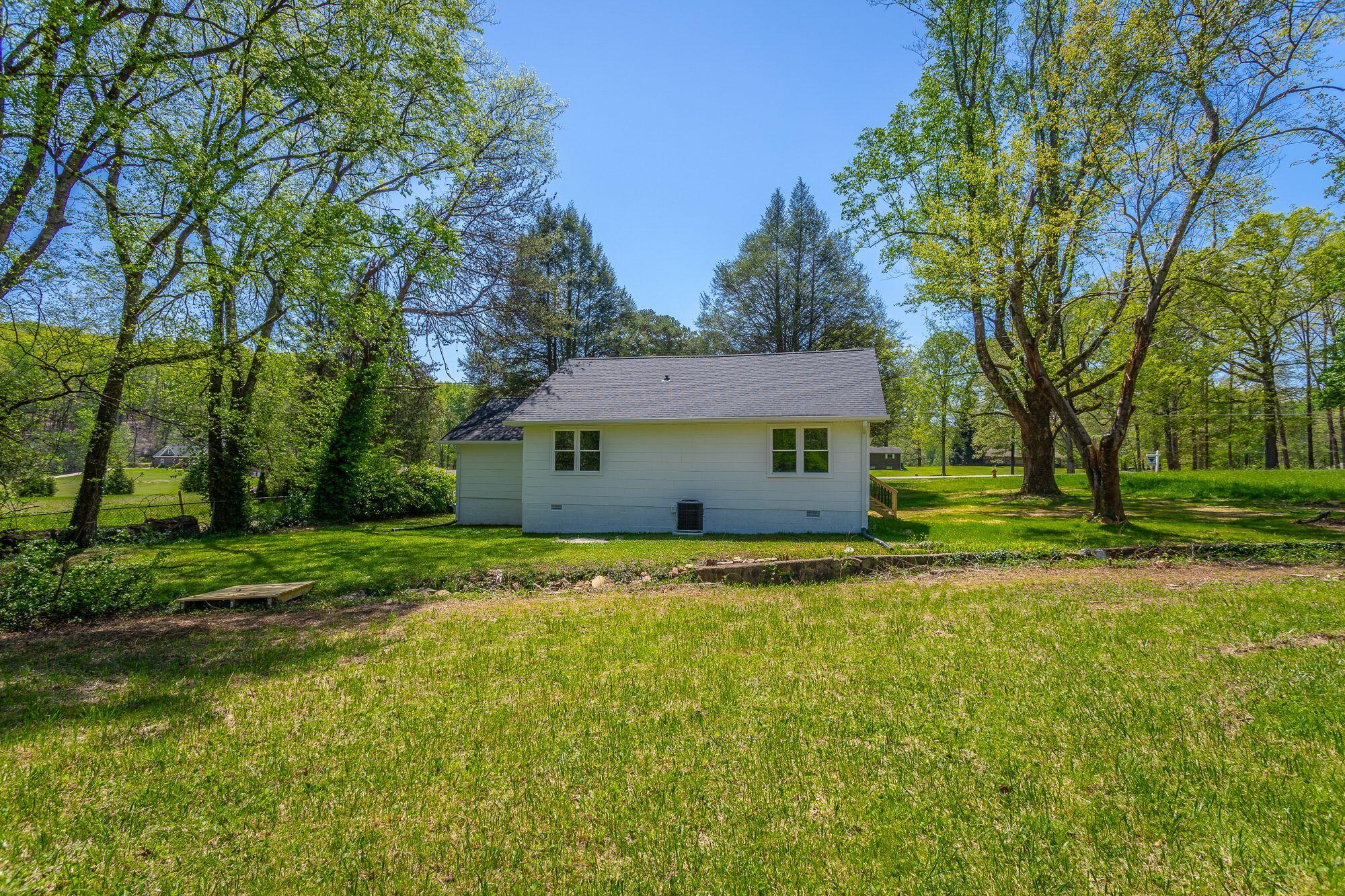 8009 Selcer Road Hixson, TN 37343 - Photo 5 of 24 Photo 5
