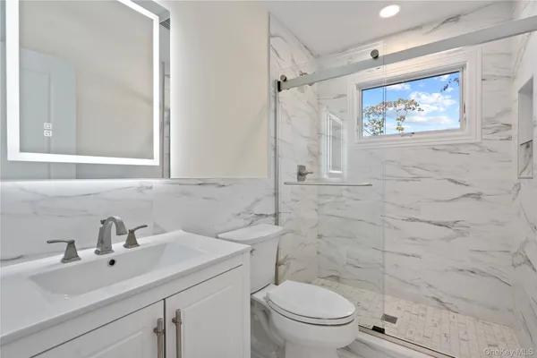 $2,488,000 | 5 Steuben Drive, Jericho, NY 11753