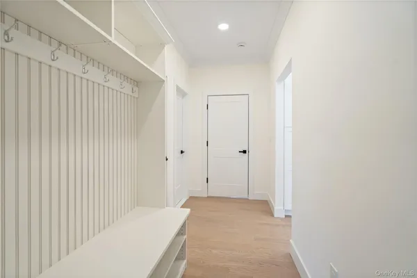 $2,488,000 | 5 Steuben Drive, Jericho, NY 11753