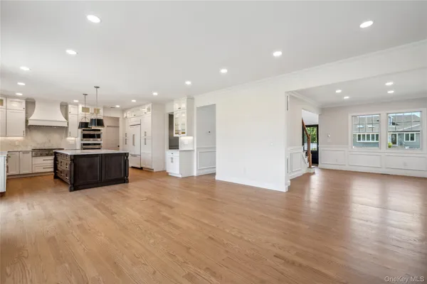 $2,488,000 | 5 Steuben Drive, Jericho, NY 11753