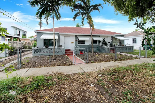 $750,000 | 3462 Southwest 27th Street, Miami, FL 33133