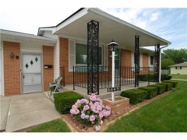 6445 Karl Road Columbus, OH 43229 - Photo 2 of 17 Gallery Image 2
