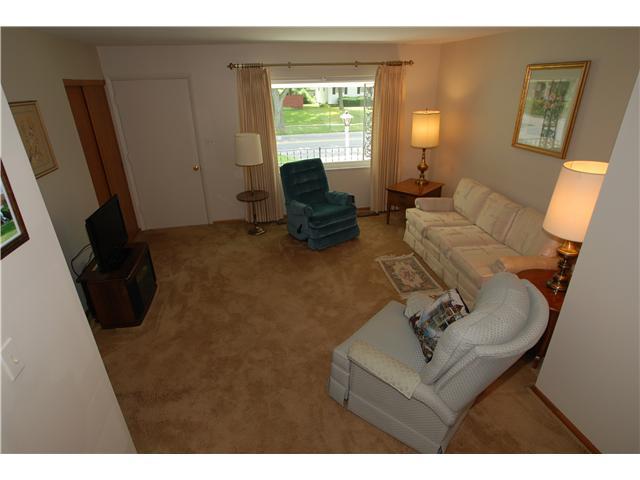 6445 Karl Road Columbus, OH 43229 - Photo 5 of 17 Gallery Image 5