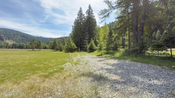$439,000 | 10832 Old River Road, Kingston, ID 83839