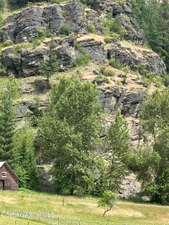 $439,000 | 10832 Old River Road, Kingston, ID 83839