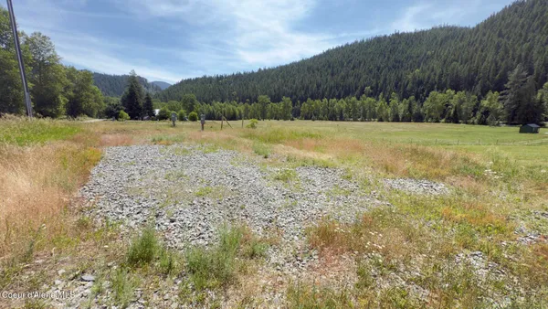 $439,000 | 10832 Old River Road, Kingston, ID 83839