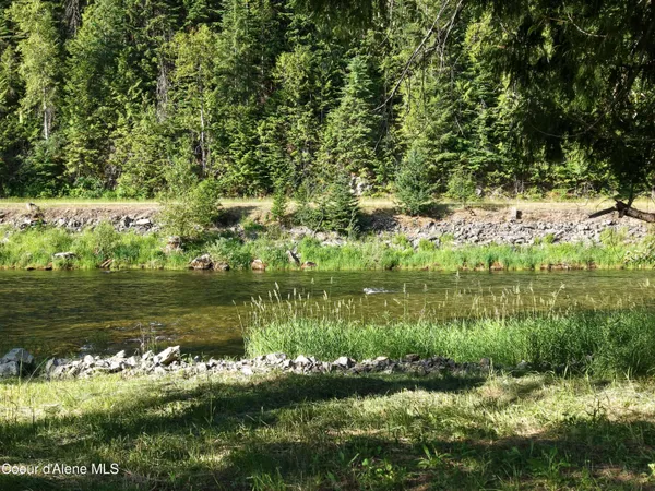 $439,000 | 10832 Old River Road, Kingston, ID 83839