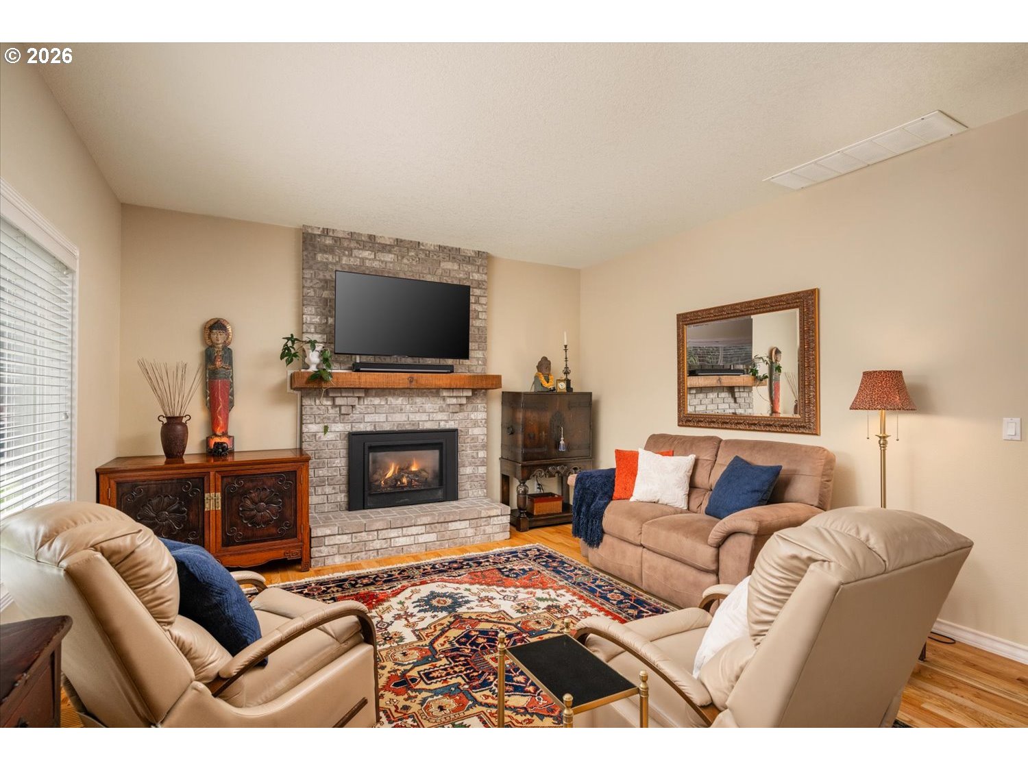 17460 Southwest 108th Place Tualatin, OR 97062 - Photo 15 of 48 Great Room