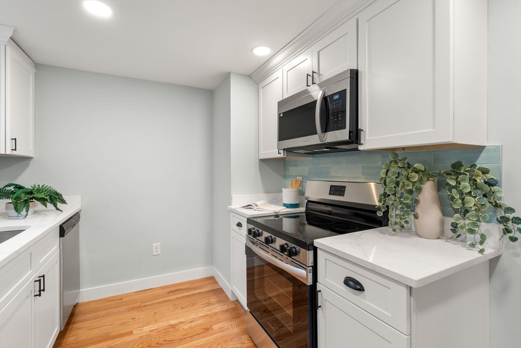 79 Dexter Road Melrose, MA 02176 - Photo 14 of 38 Gallery Image 14