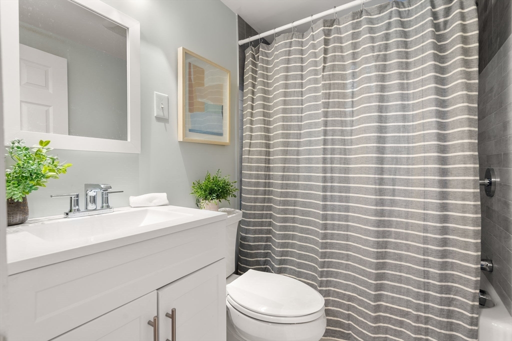79 Dexter Road Melrose, MA 02176 - Photo 25 of 38 Gallery Image 25