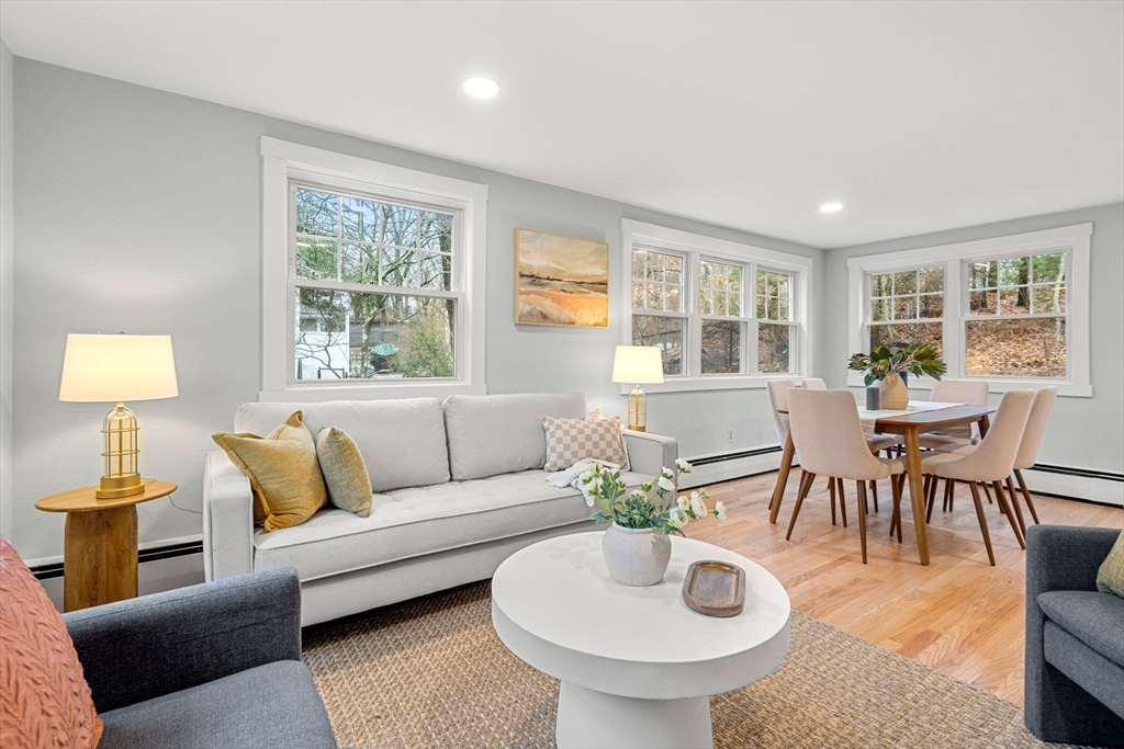 79 Dexter Road Melrose, MA 02176 - Photo 7 of 38 Gallery Image 7