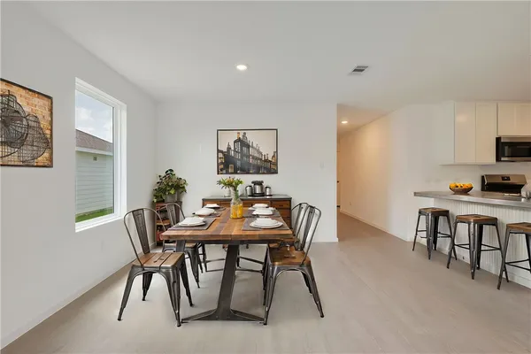 $2,195 | 5433 Bear Run, Bryan, TX 77807