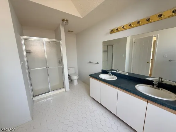 $3,500 | 82 Hancock Drive, Morristown, NJ 07960