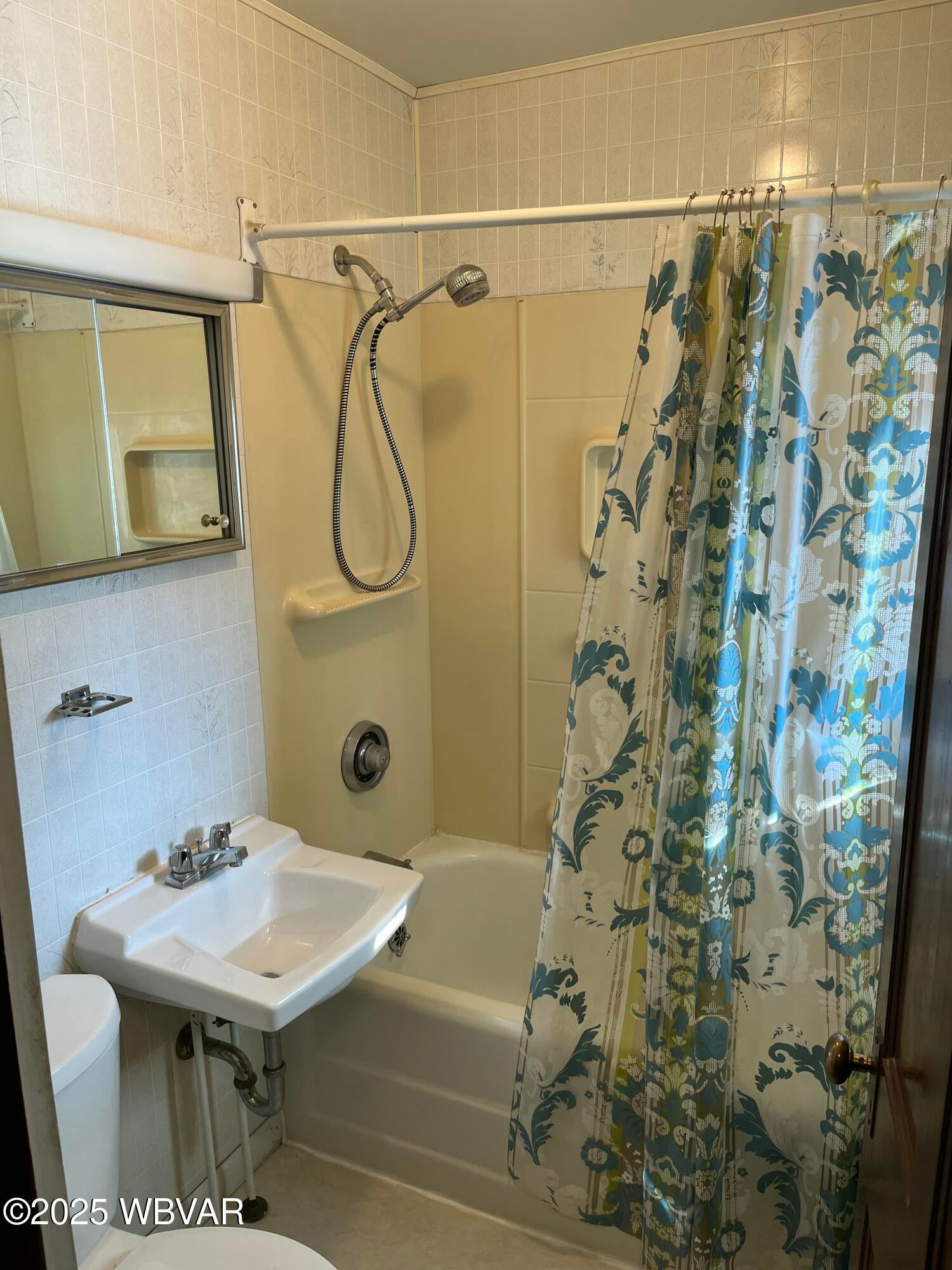 113 Spring Street Williamsport, PA 17702 - Photo 24 of 25 tempImage6bkYRl