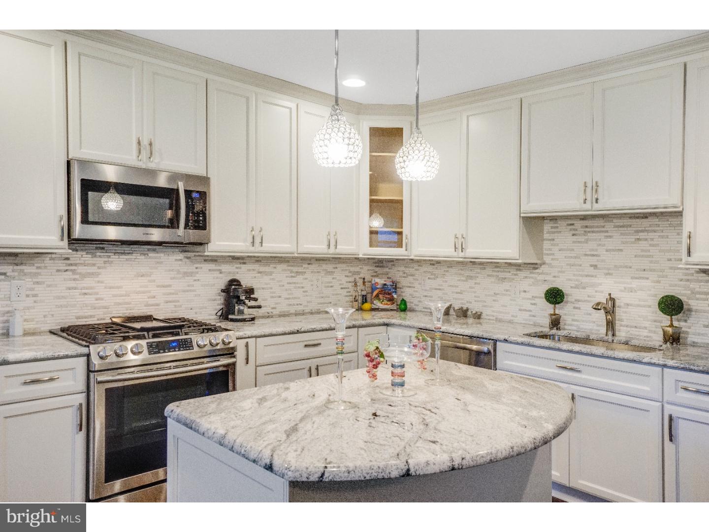 1043 Kirk Road Garnet Valley, PA 19060 - Photo 8 of 25 Gallery Image 8