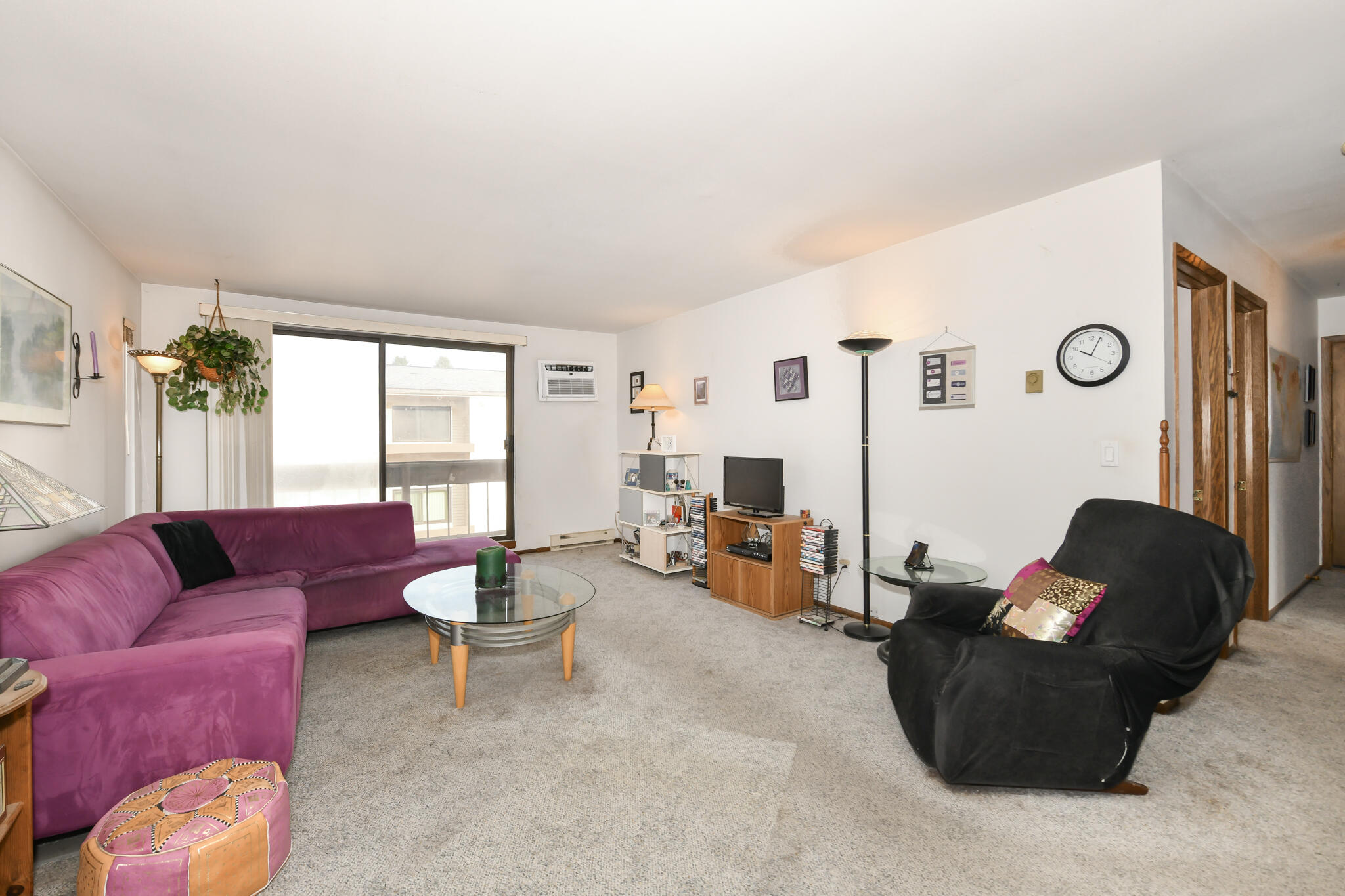 1876 Haymarket Road, Unit 8 Waukesha, WI 53189 - Photo 2 of 29 HEN_ (5)