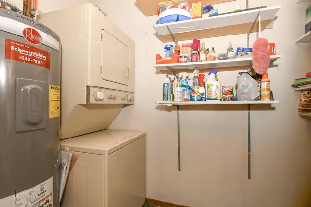 $160,000 | 1876 Haymarket Road, Unit 8, Waukesha, WI 53189