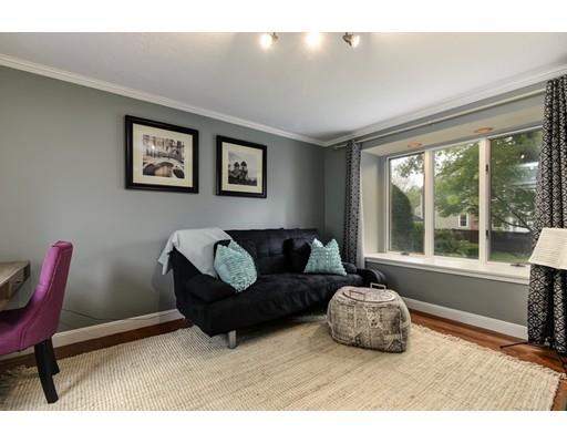 93 Mayflower Road Needham, MA 02492 - Photo 6 of 28