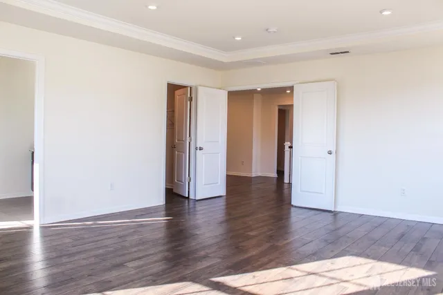 $789,999 | 601 Charleston Drive, Monroe Township, NJ 08831