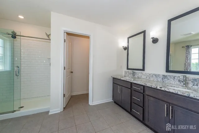 $789,999 | 601 Charleston Drive, Monroe Township, NJ 08831