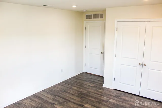 $789,999 | 601 Charleston Drive, Monroe Township, NJ 08831