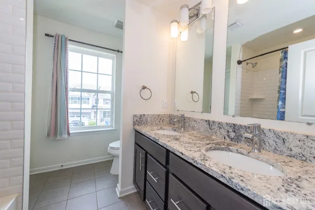 $789,999 | 601 Charleston Drive, Monroe Township, NJ 08831