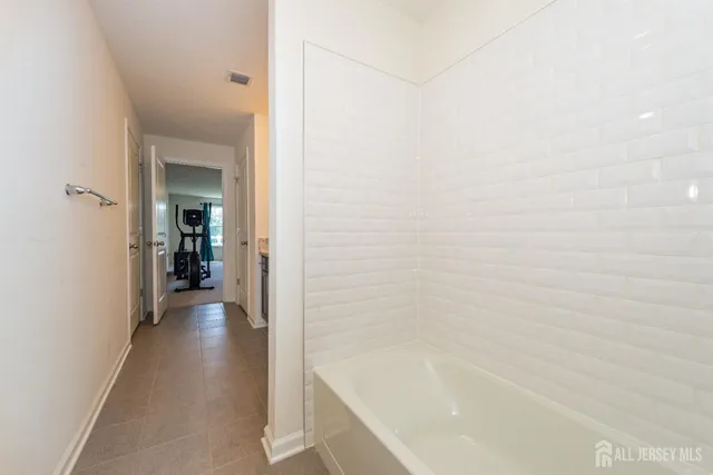 $789,999 | 601 Charleston Drive, Monroe Township, NJ 08831