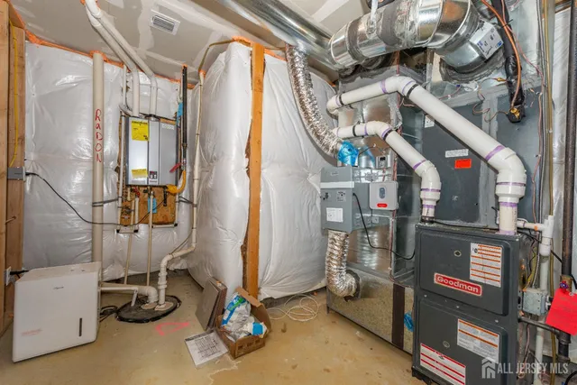 $789,999 | 601 Charleston Drive, Monroe Township, NJ 08831