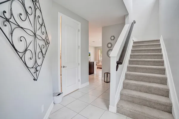 $525,000 | 99 Palm Lane, Royal Palm Beach, FL 33411