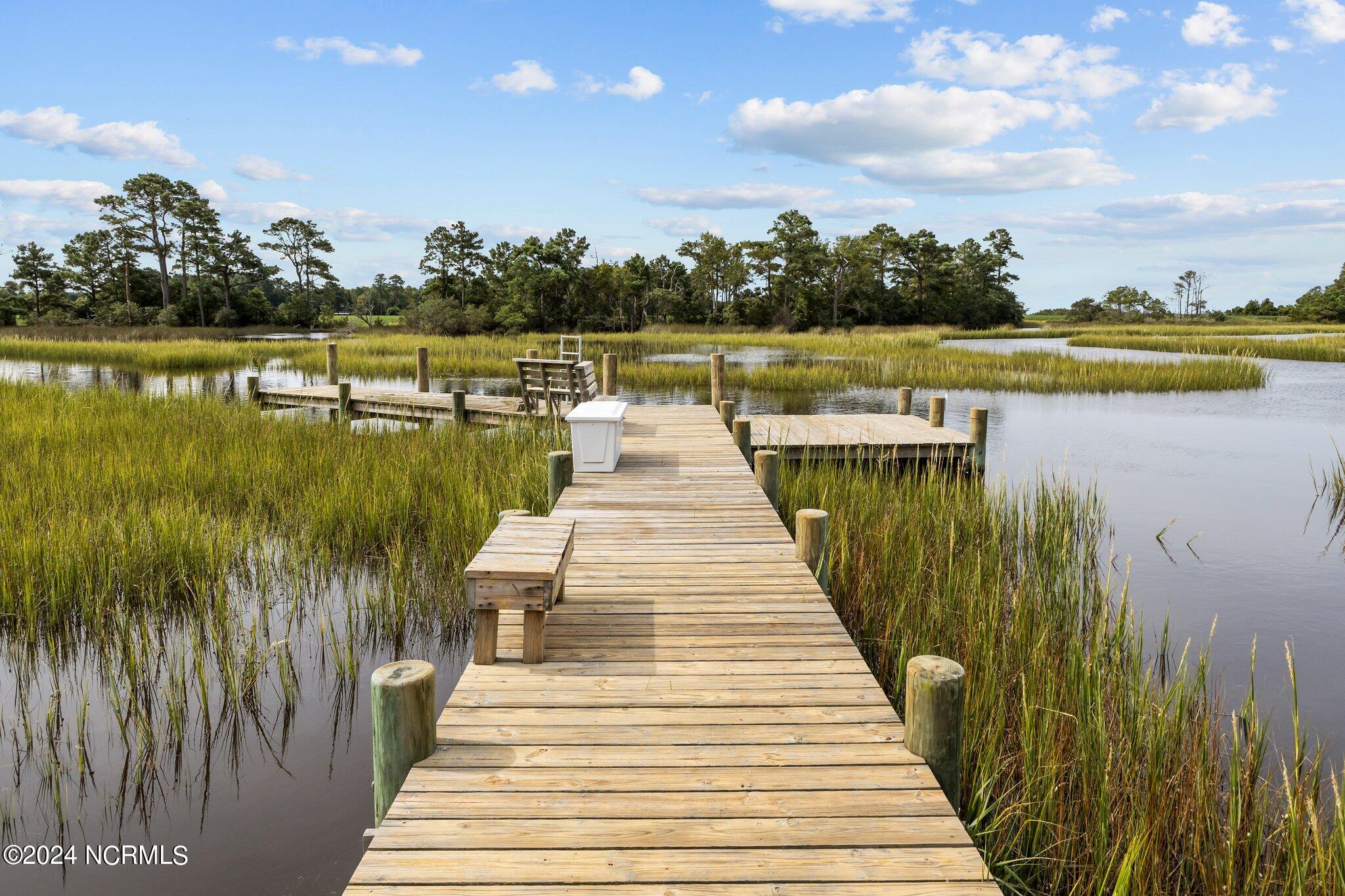 155 Tuttles Grove Road Beaufort, NC 28516 - Photo 4 of 78 6-web-or-mls-1S3A9300